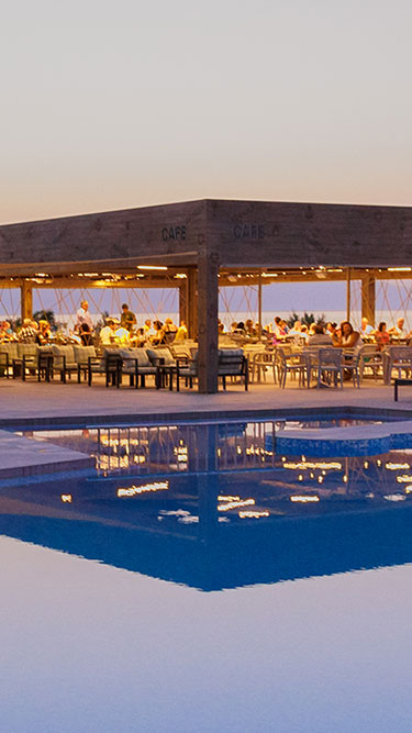 norme Eanthia Beach Hotel