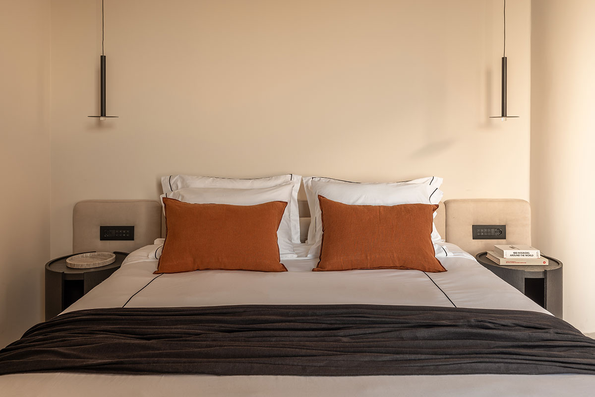 Junior Suite with Outdoor Jacuzzi and Sea View