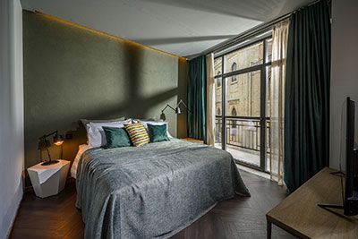 Enorme Pagopoieion Suites