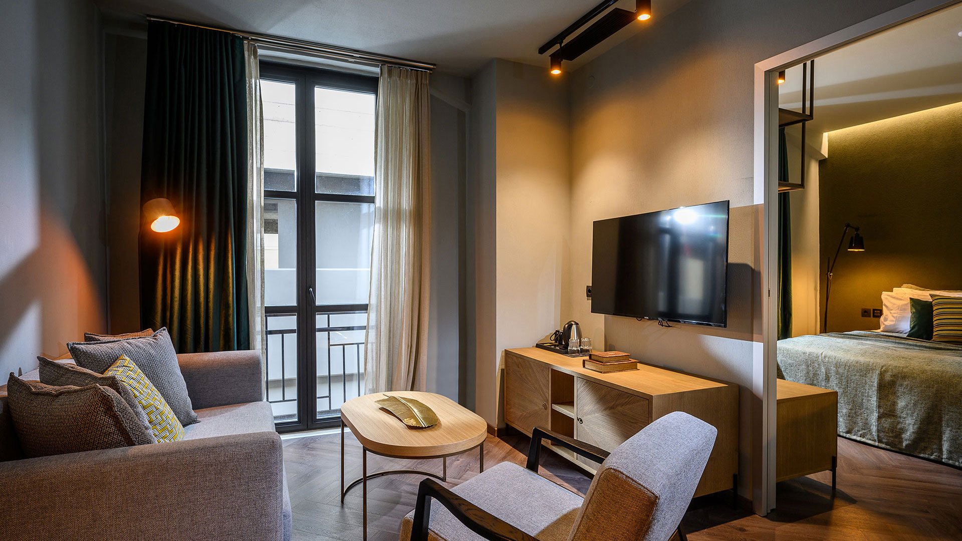 Pagopoieion Suites by Enorme